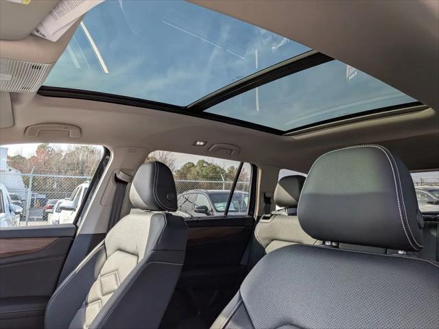 2026 Volkswagen Atlas SE with Technology