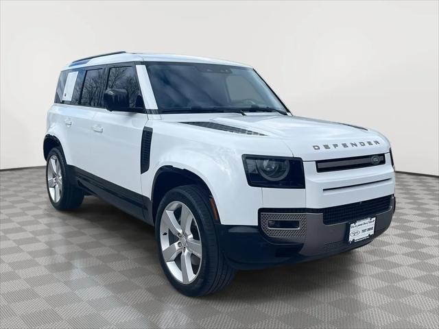 2024 Land Rover Defender 110 P400 X-Dynamic SE