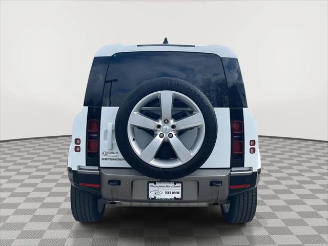 2024 Land Rover Defender 110 P400 X-Dynamic SE
