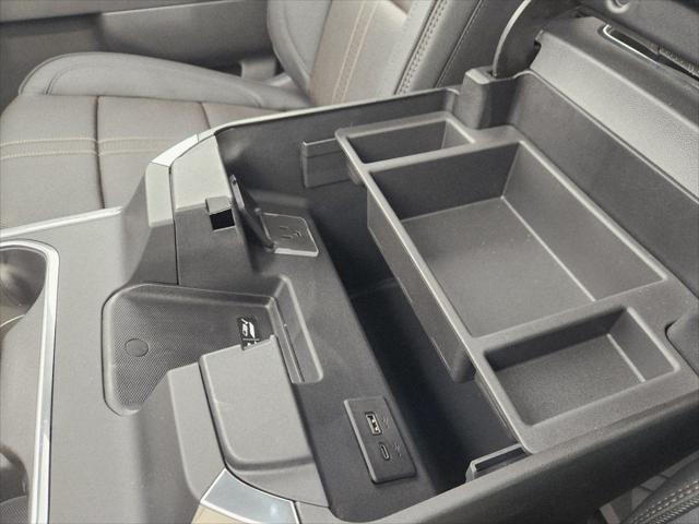 2026 Chevrolet Silverado 3500HD Crew Cab, Long Bed, High Country Dual Rear Wheel, RWD
