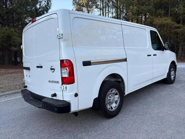 2021 Nissan 2500 SV Standard Roof V6