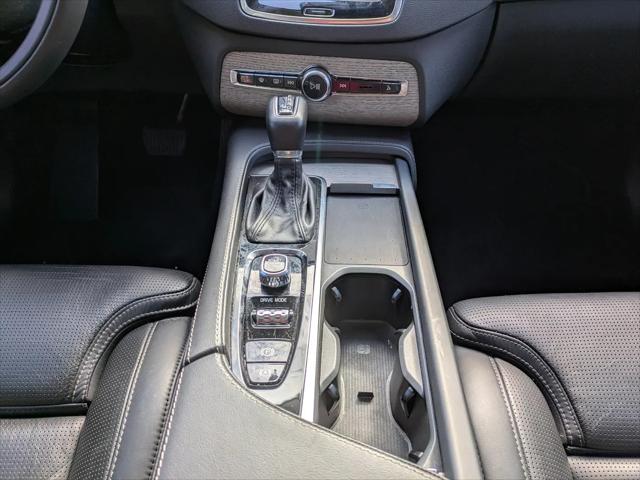 2021 Volvo XC90 T6 Inscription 7 Passenger