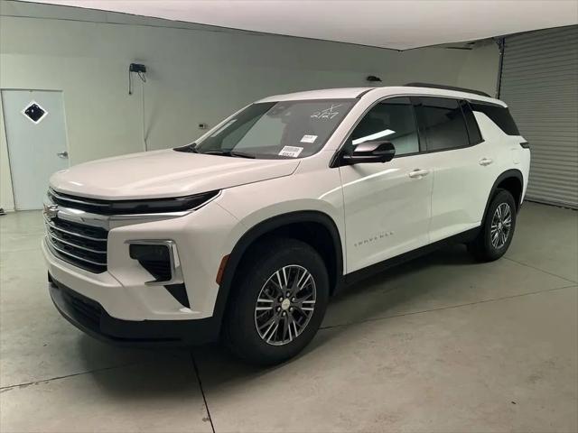 2026 Chevrolet Traverse FWD LT