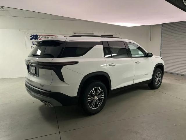 2026 Chevrolet Traverse FWD LT