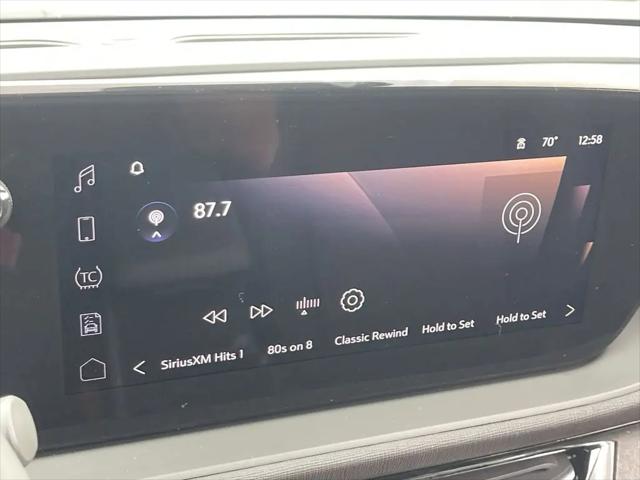 2026 Buick NV Sport Touring FWD
