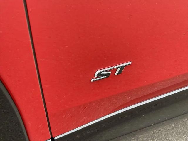 2026 Buick NV Sport Touring FWD