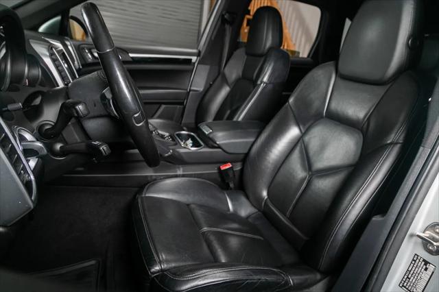 2012 Porsche Cayenne Cayenne