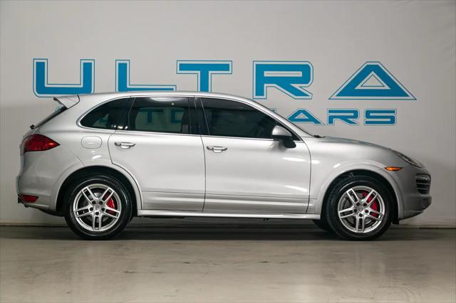 2012 Porsche Cayenne Cayenne
