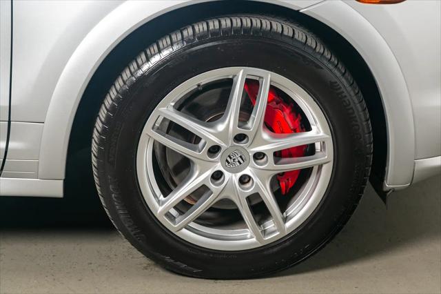 2012 Porsche Cayenne Cayenne