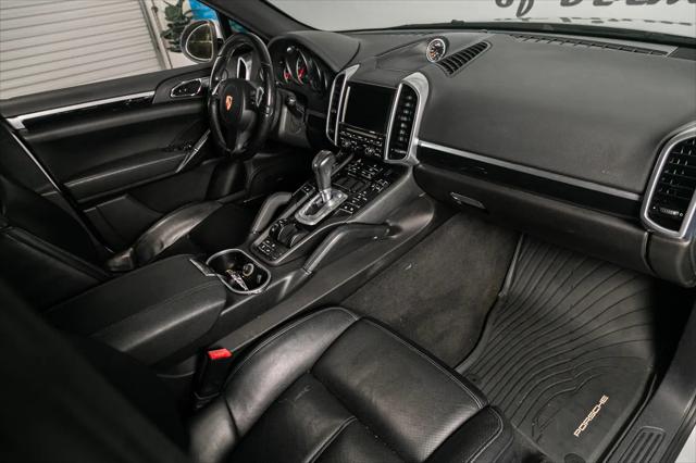 2012 Porsche Cayenne Cayenne