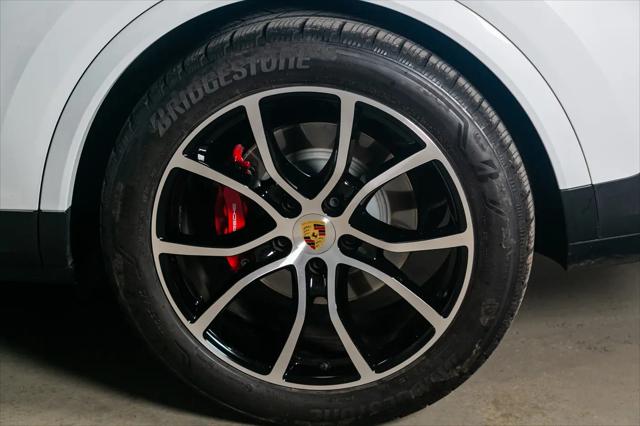 2024 Porsche Cayenne S