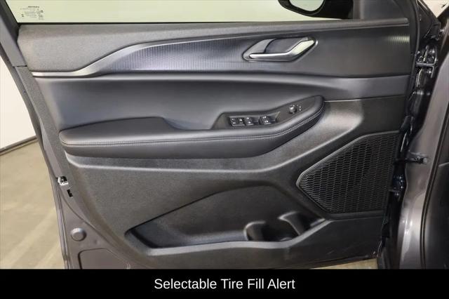 2025 Jeep Grand Cherokee L Altitude X 4x4