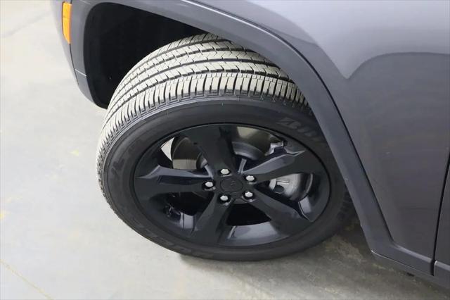 2025 Jeep Grand Cherokee L Altitude X 4x4