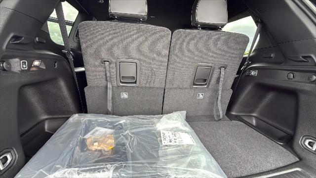 2026 Jeep Grand Cherokee L Altitude 4x4