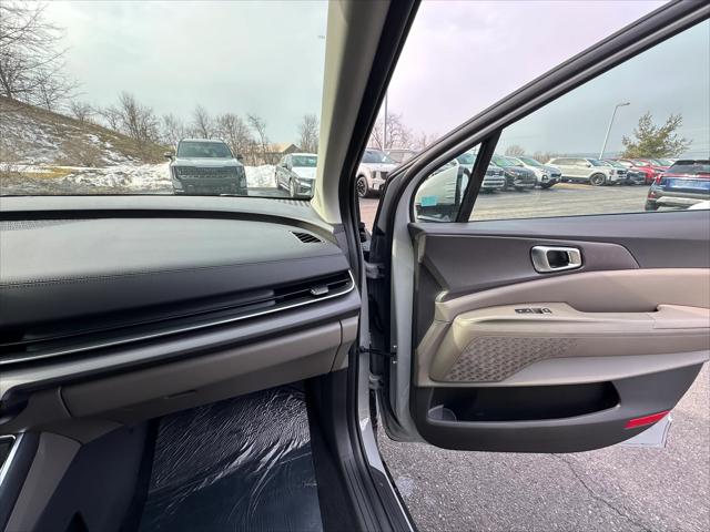 2026 Kia Carnival MPV EX