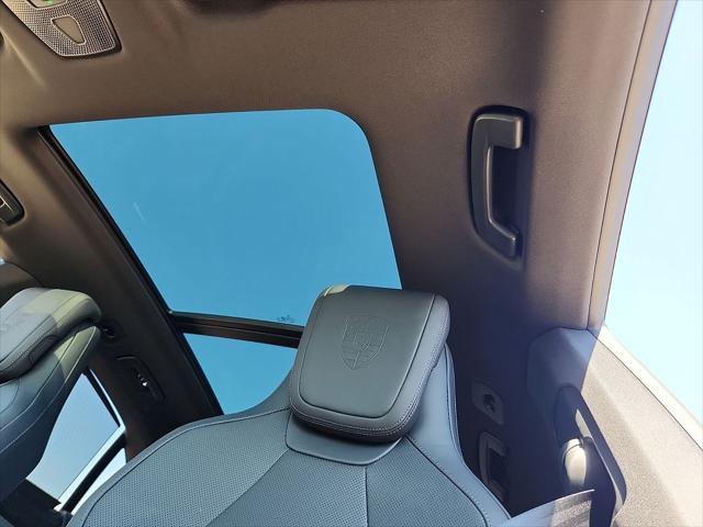 2026 Porsche Macan Electric 4S