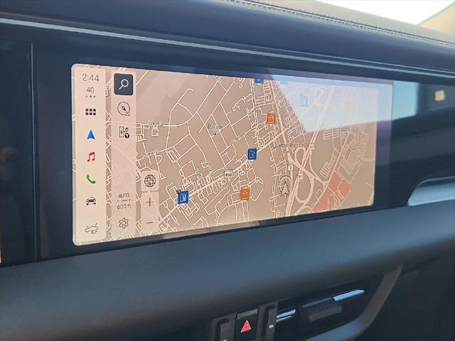 2026 Porsche Macan Electric 4S