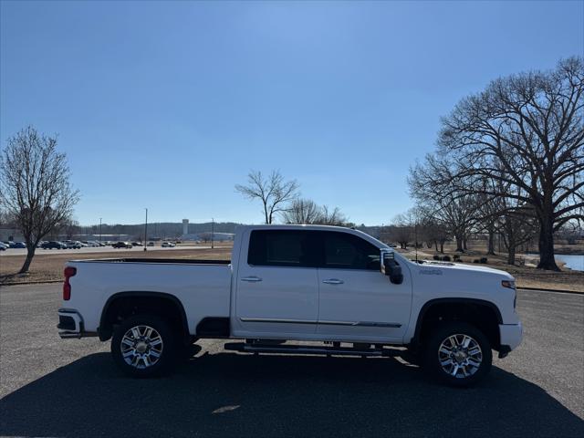 2024 Chevrolet Silverado 3500HD 4WD Crew Cab Standard Bed High Country