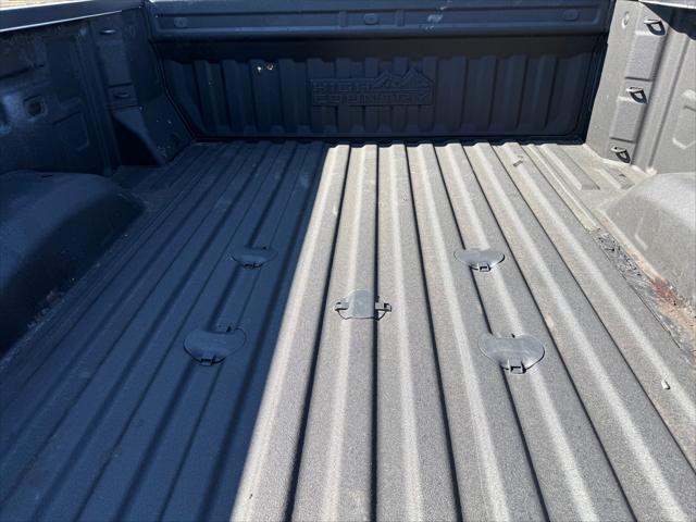 2024 Chevrolet Silverado 3500HD 4WD Crew Cab Standard Bed High Country