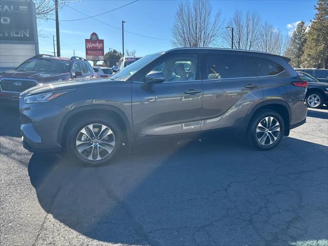 2020 Toyota Highlander Hybrid XLE