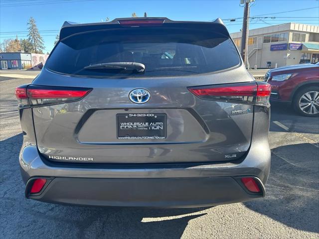 2020 Toyota Highlander Hybrid XLE