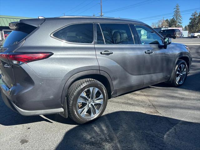 2020 Toyota Highlander Hybrid XLE