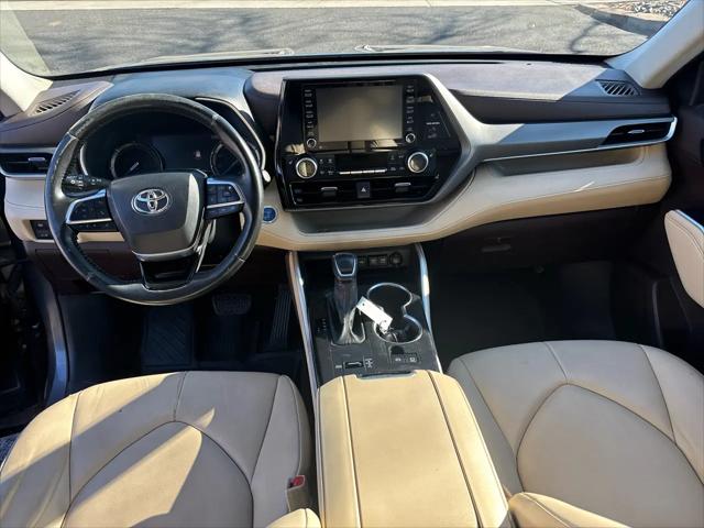 2020 Toyota Highlander Hybrid XLE