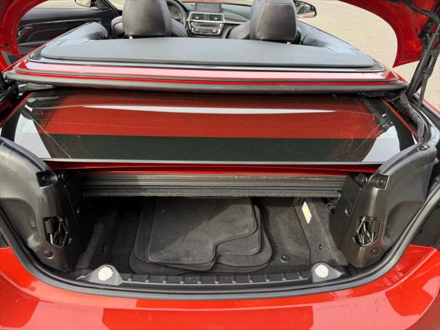 2016 BMW M4 Convertible 2D