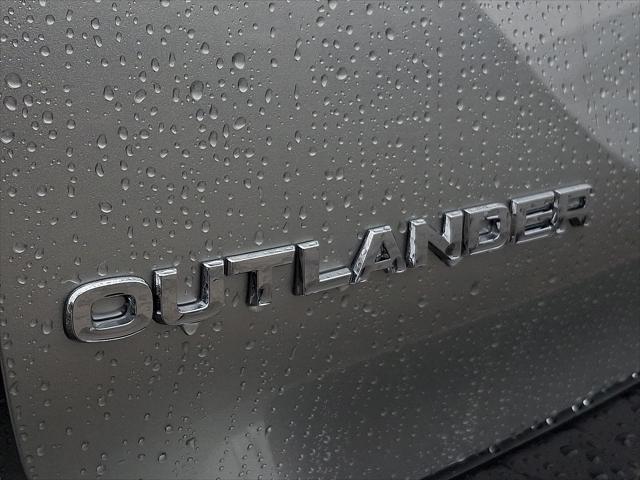 2026 Mitsubishi Outlander ES 1.5T S-AWC