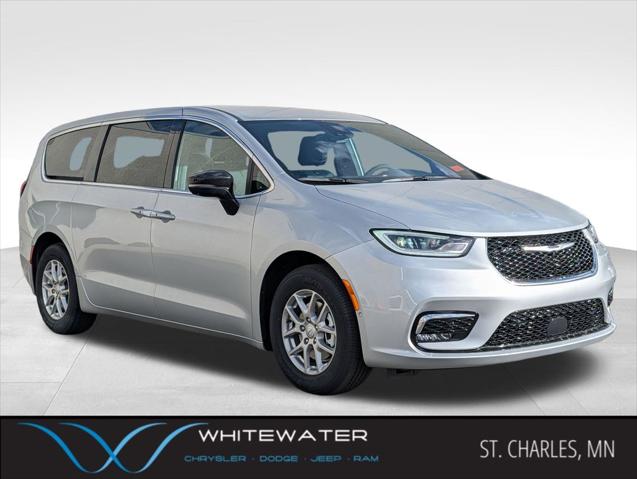 2026 Chrysler Pacifica Select for sale in St Charles, MN
