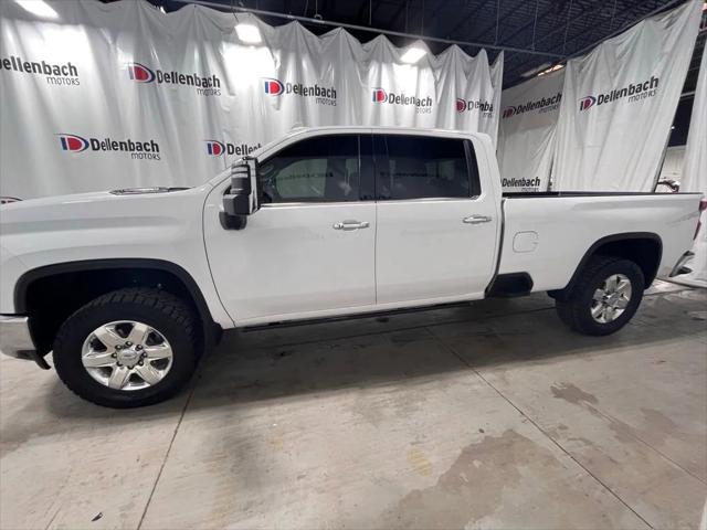 2020 Chevrolet Silverado 2500HD 4WD Crew Cab Long Bed LTZ