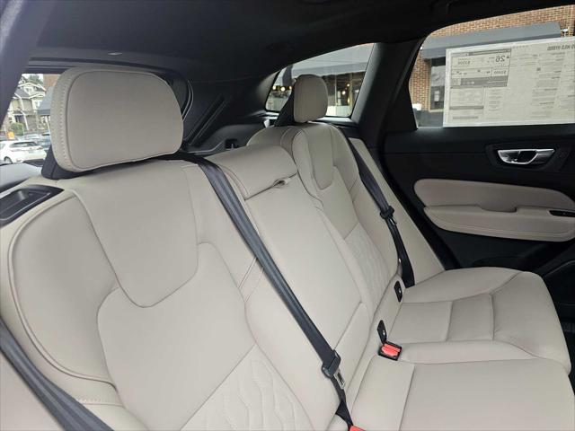 2026 Volvo XC60 B5 Core