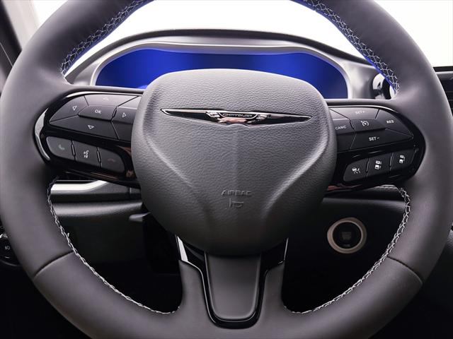 2026 Chrysler Pacifica Select AWD