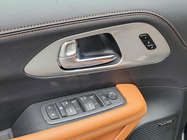 2026 Chrysler Pacifica Pinnacle AWD