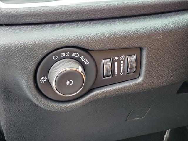 2026 Chrysler Pacifica Pinnacle AWD
