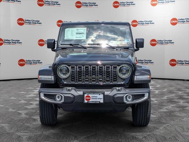2026 Jeep Gladiator GLADIATOR SAHARA 4X4 2026 Jeep Gladiator GLADIATOR SAHARA 4X4