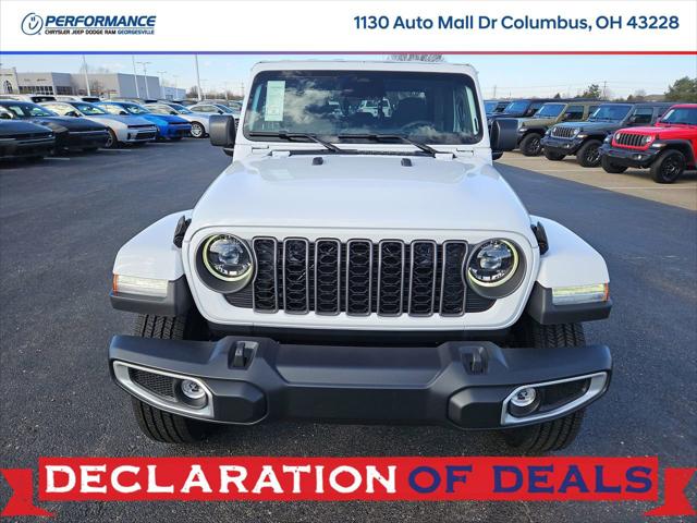 2026 Jeep Gladiator GLADIATOR SAHARA 4X4