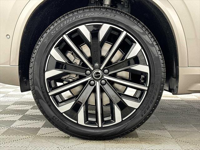 2026 Volvo XC90 Plug-In Hybrid Plus, T8 AWD, Electric/Gasoline, Bright, 7 Seats
