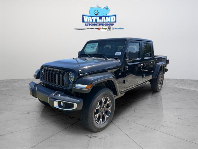 2026 Jeep Gladiator GLADIATOR SAHARA 4X4