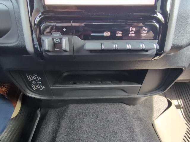 2026 Ram 3500 Big Horn Crew Cab 4x4 6'4" Box