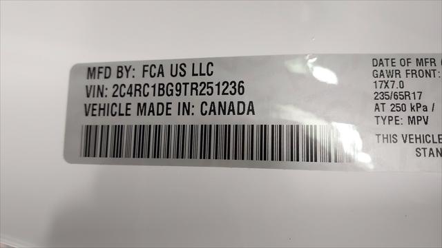 2026 Chrysler Pacifica Select
