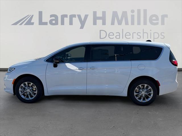 2026 Chrysler Pacifica PACIFICA LIMITED AWD