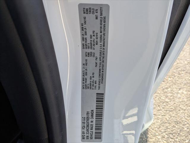 2026 Chrysler Pacifica Select AWD