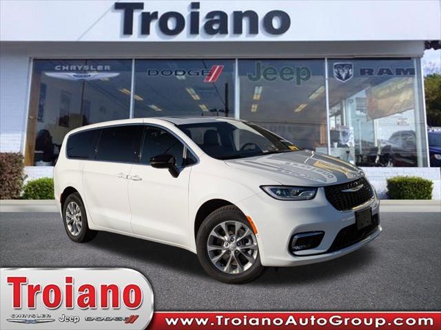 2026 Chrysler Pacifica Select AWD for sale in Colchester, CT
