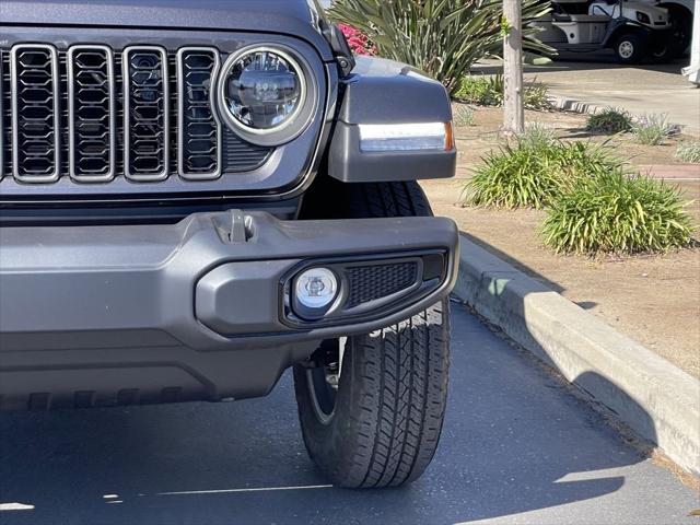 2026 Jeep Gladiator GLADIATOR SPORT S 4X4
