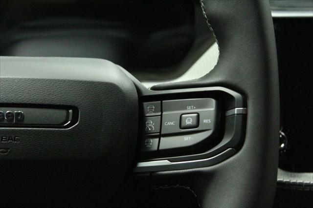 2026 Jeep Cherokee Laredo 4x4