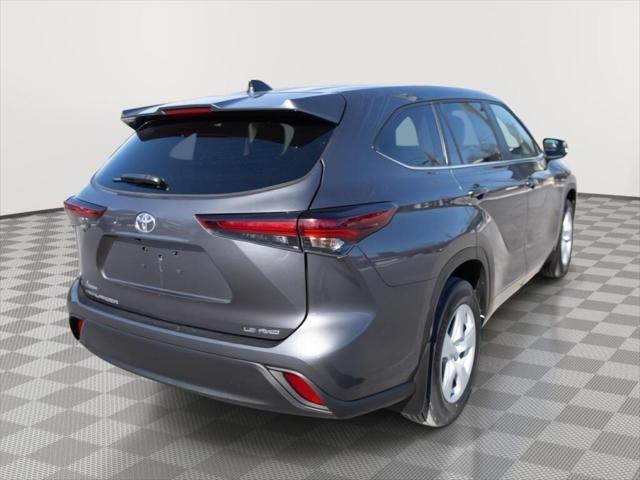 2024 Toyota Highlander LE 2024 Toyota Highlander LE