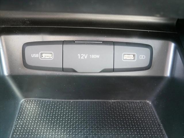 2023 Hyundai Santa Cruz SE
