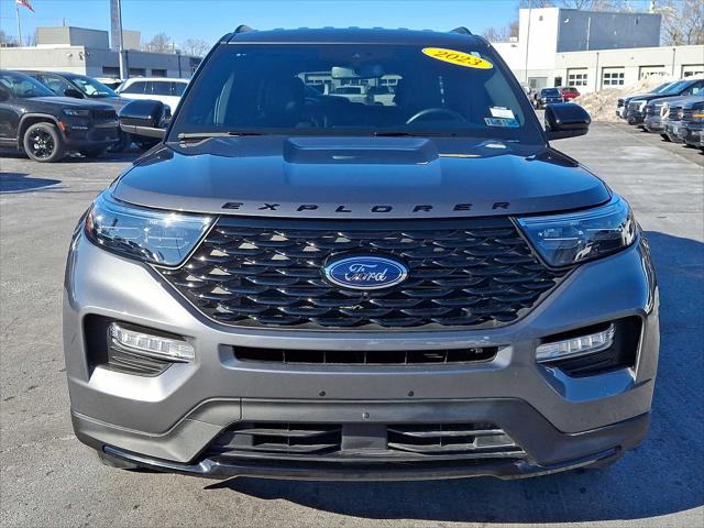 2023 Ford Explorer ST-Line