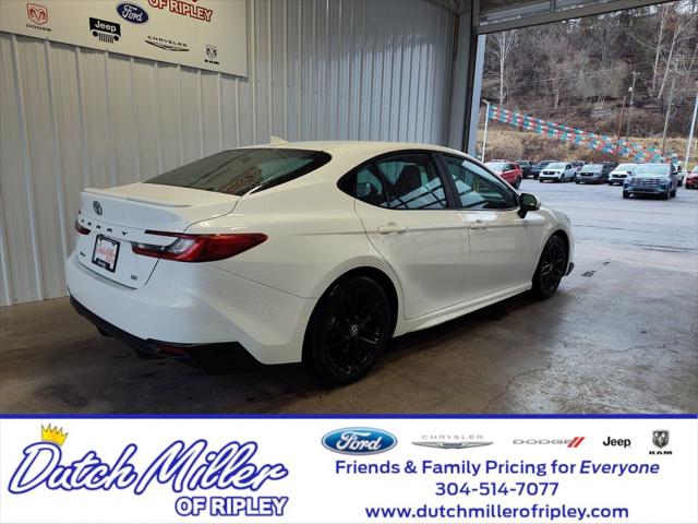 2025 Toyota Camry SE